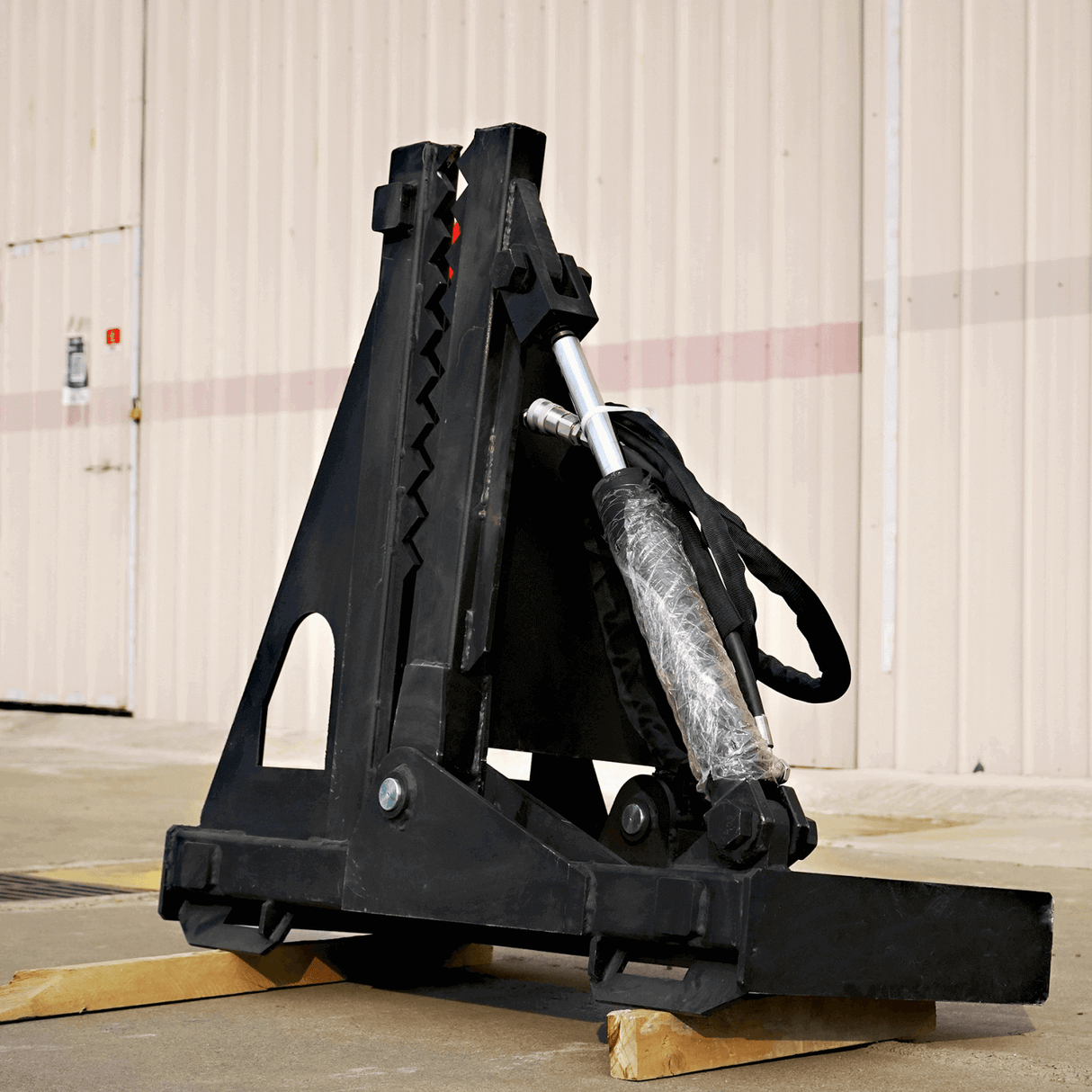 Chery Industrial Greatbear Tree Puller Attachment