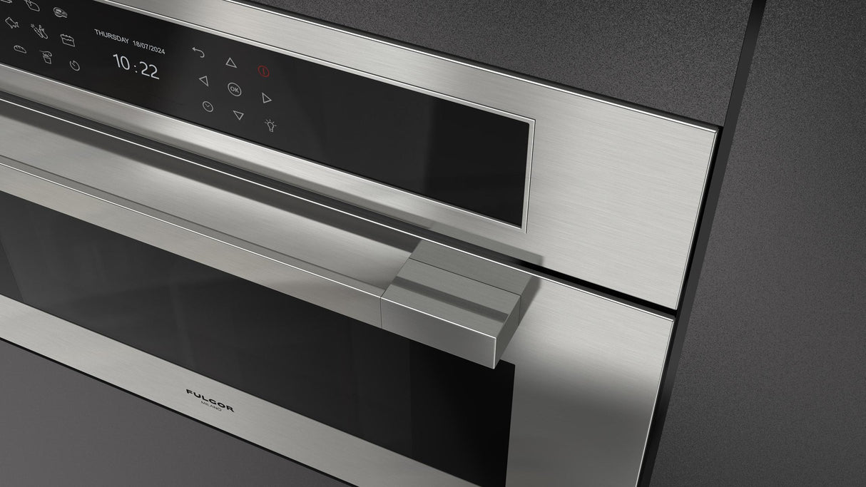 Fulgor Milano Matteo 700 Series 30" Stainless Steel Single Wall Electric Combi Steam Oven F7MSCO30S1