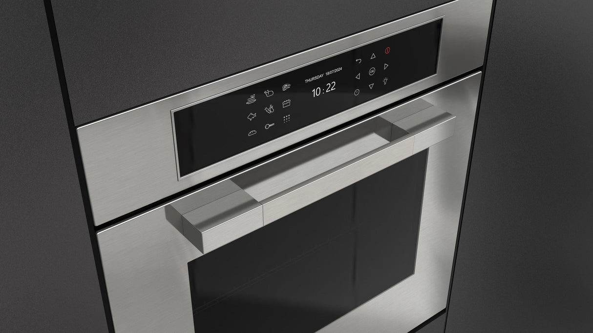 Fulgor Milano Matteo 700 Series 24" Stainless Steel Single Wall Electric Self-Clean Oven F7MSP24S1