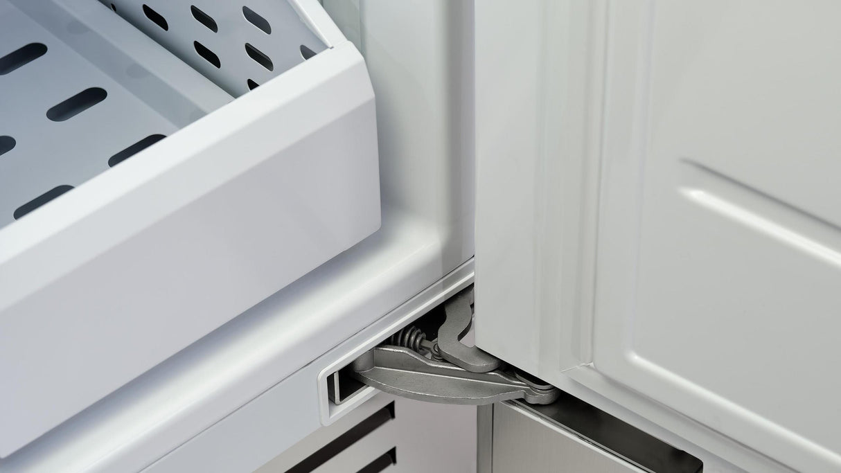 Fulgor Milano Sofia 700 Series 18" 8.22 Cu. Ft. Stainless Steel Built-In Freezer Column F7SFC18S1R