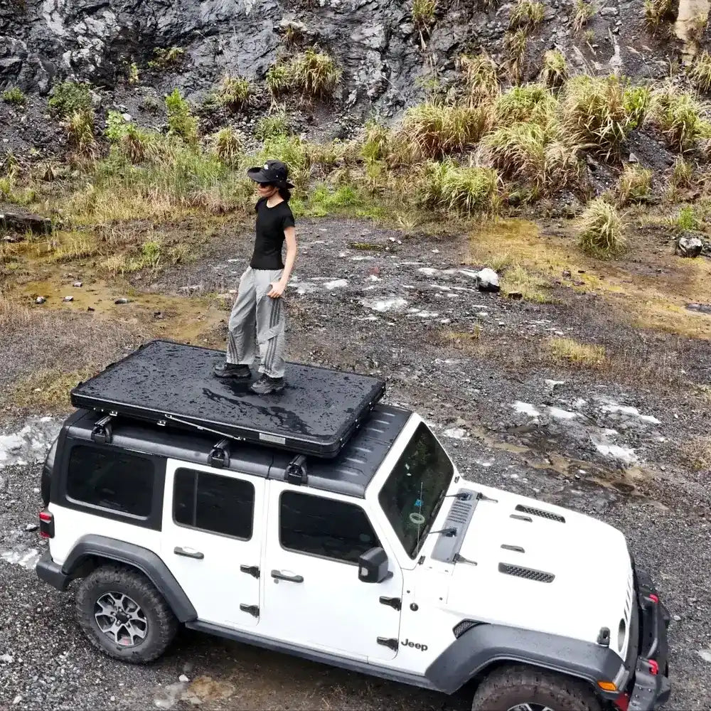 Naturnest Polaris Lite Triangle Roof Top Tent