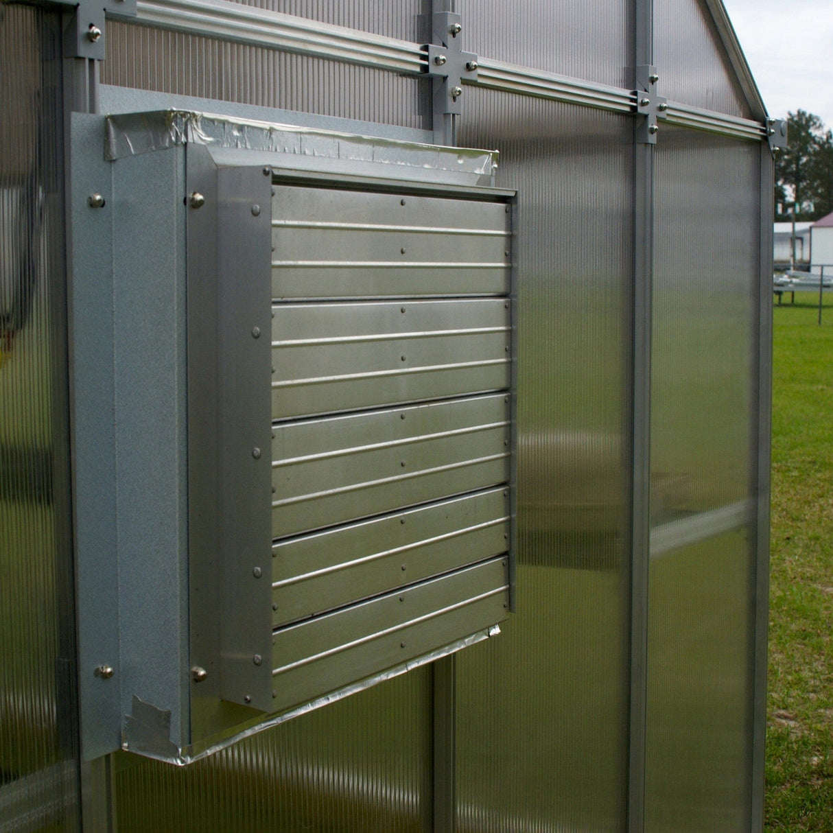 Riverstone MONT Mojave 8 ft Wide Aluminum Finish Solar Greenhouse Kit with 8 mm Twin-Wall Polycarbonate