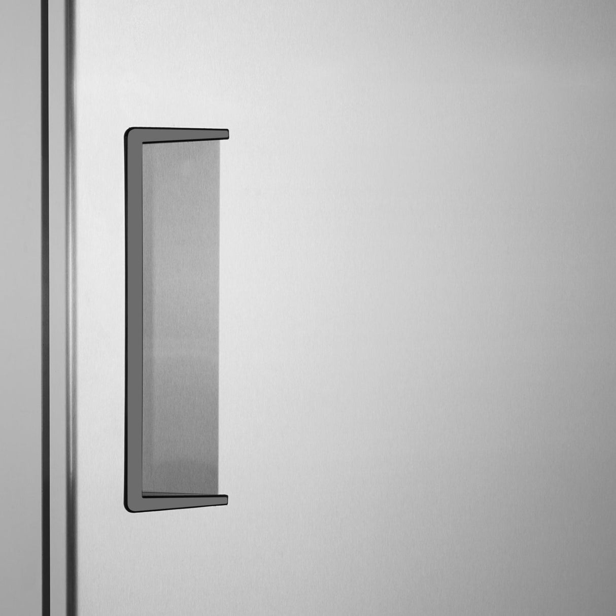 Chery Industrial 27"W Single Solid Door Reach-In Refrigerator 19 cu. ft. Commercial Refrigerator